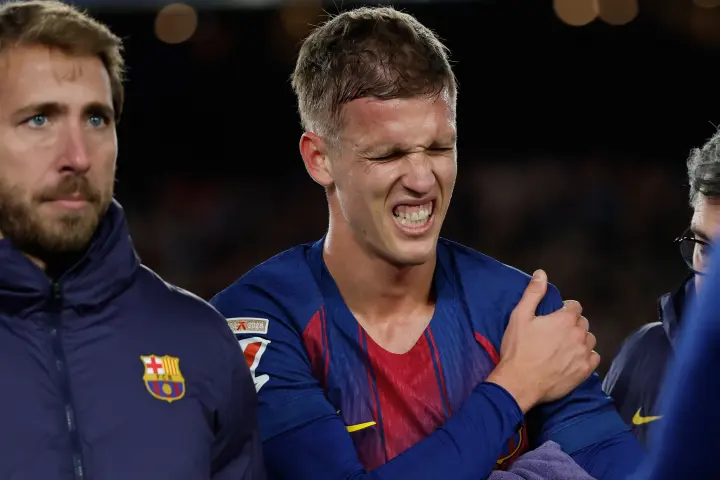 FC Barcelone : coup dur, Dani Olmo absent jusqu'en 2026 ?