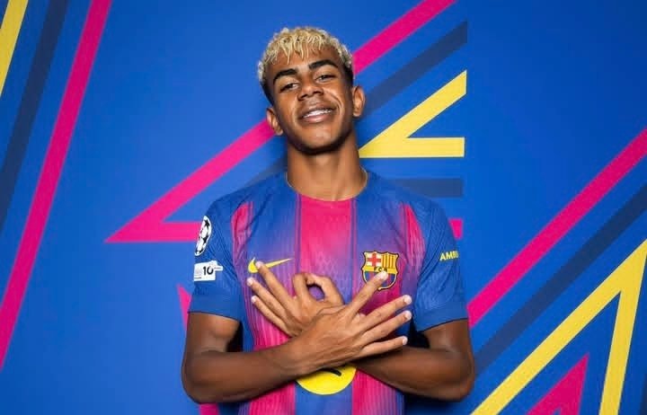 Lamine Yamal lance sa propre marque de vêtements (photos)