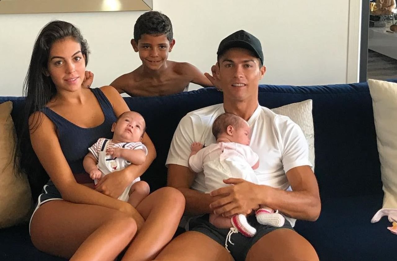 Cristiano Ronaldo ému : confidences sur la mort tragique de son fils