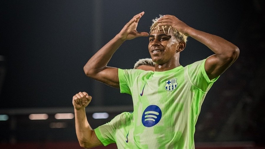 Barça : pourquoi Lamine Yamal a abandonné sa célébration de couronne ?